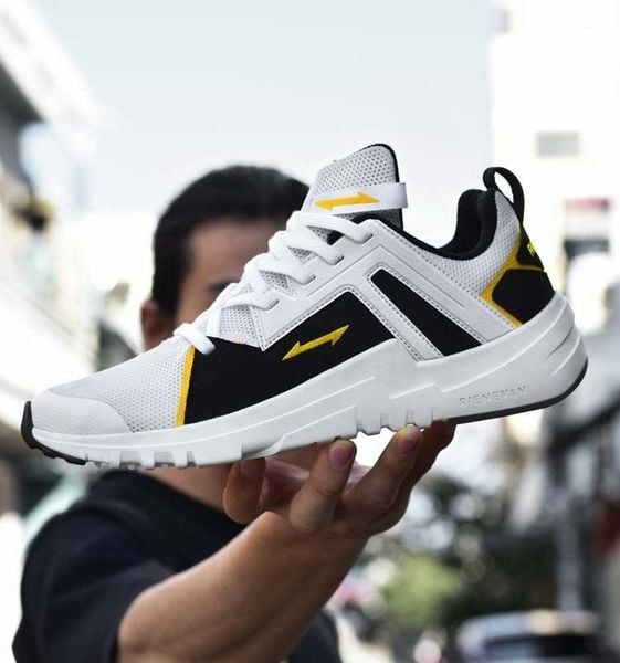 Các hãng giày nổi tiếng - RieNevan