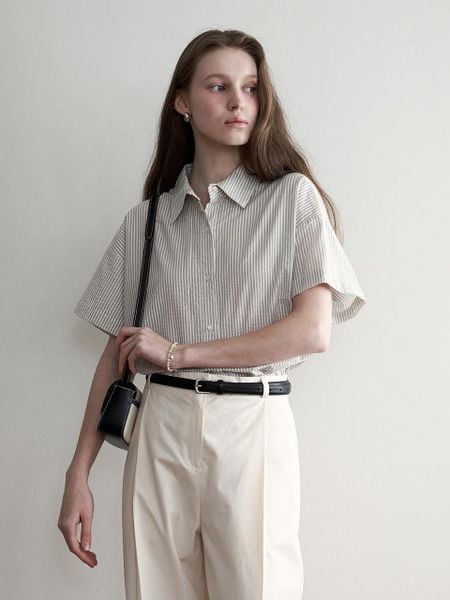 Áo sơ mi tay lỡ Phối với quần tây