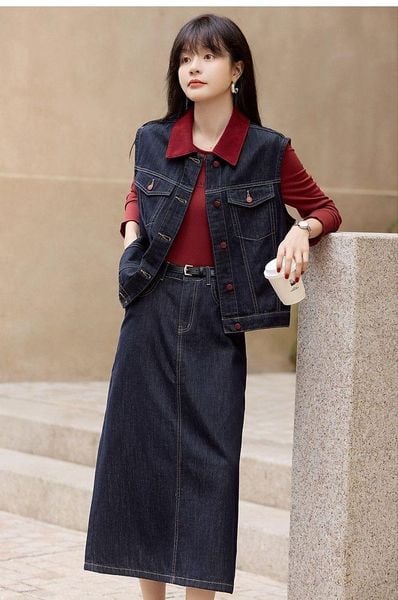 Chân váy jean dài phối với áo gì - áo vest nữ đồng bộ phụ kiện