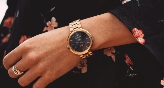 Đeo đồng hồ tay nào - Cân đối kích thước