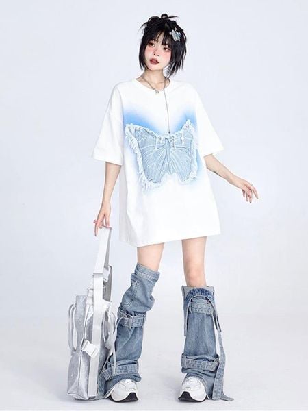 Áo thun form rộng nữ mặc kiểu giấu quần cá tính