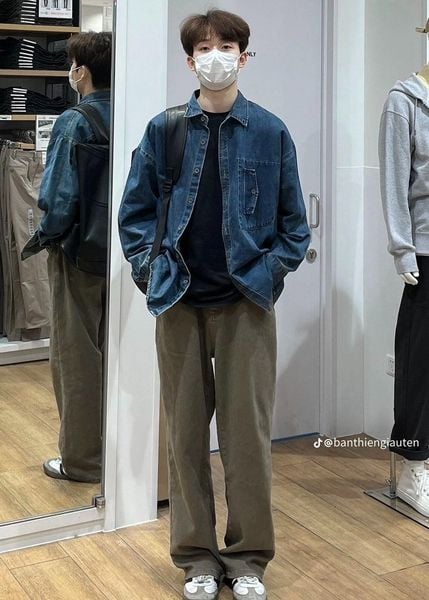 Đồ tết 2026 - sơ mi denim phối quần tối màu