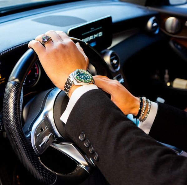 Mẫu đồng hồ nam đẹp nhất hiện nay - Chọn kiểu dáng và phong cách sử dụng