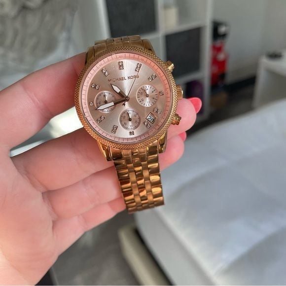 Đồng hồ Michael Kors của nước nào? - MK Ritz