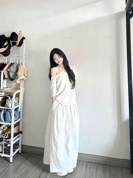 Cách phối đồ với chân váy dài qua gối - set monochrome