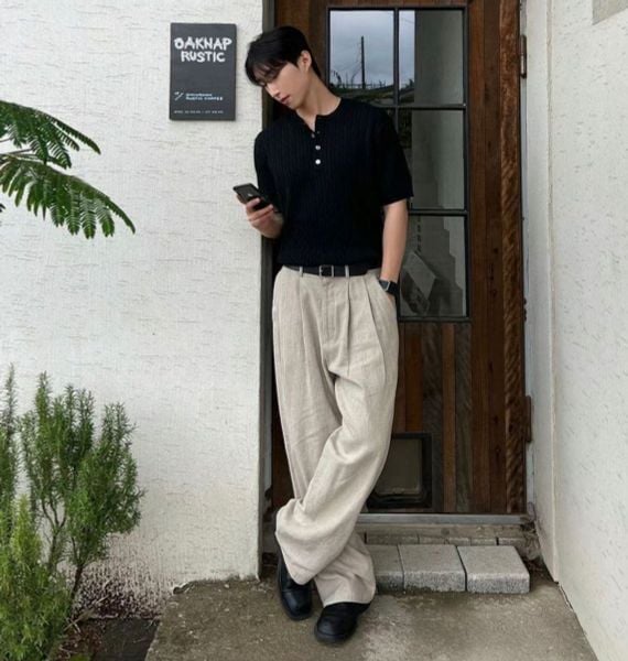 Quần ống rộng đi giày thể thao - phối cùng áo polo và giày thể thao