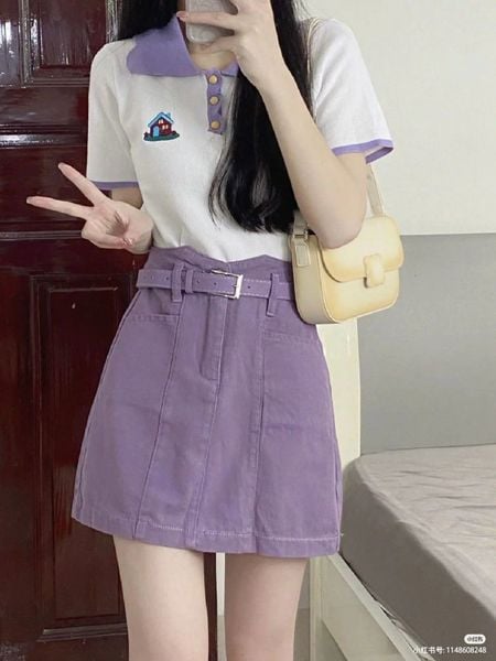 Quần hoặc chân váy màu tím nên phối với áo&nbsp;màu gì