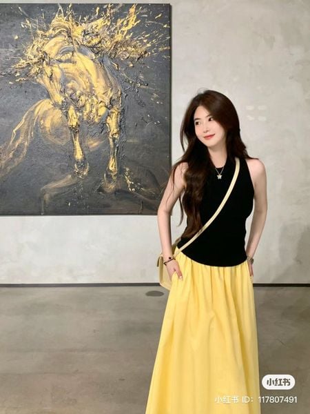 Màu vàng phối với màu gì - Màu đen