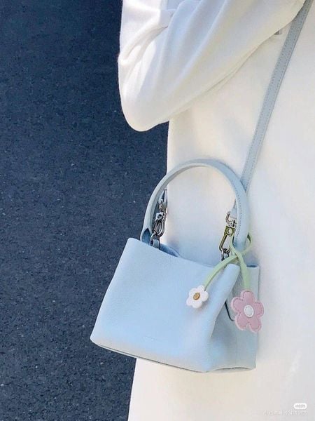 Phụ kiện xanh dương