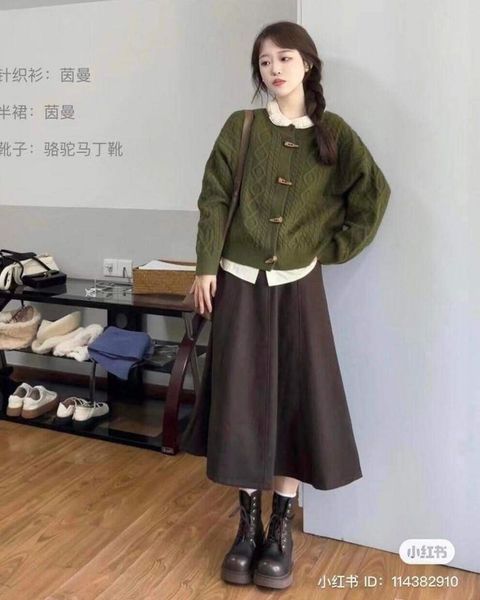 Xanh lá phối với màu gì -  nâu