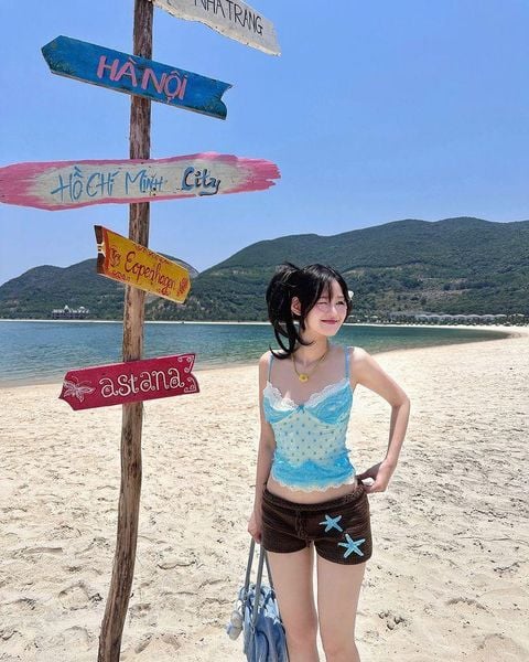 Outfit đi biển - Mẹo chọn outfit đi biển để mặc đẹp