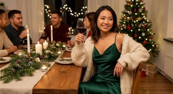 Outfit giáng sinh - Váy Slip Dress Satin phối cardigan len xù