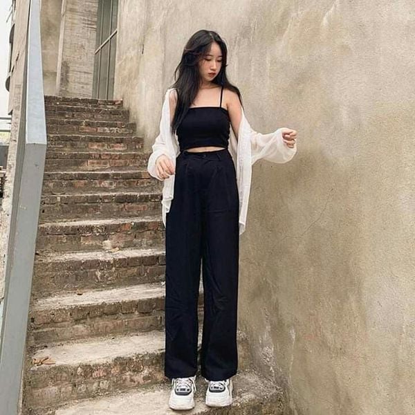 Outfit mùa hè - Áo bra top mặc trong sơ mi mỏng và quần ống rộng