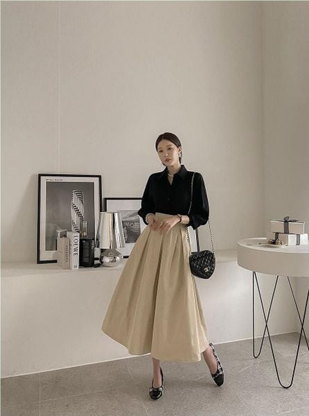 Phối đồ với chân váy dài chữ A - sơ mi cách điệu