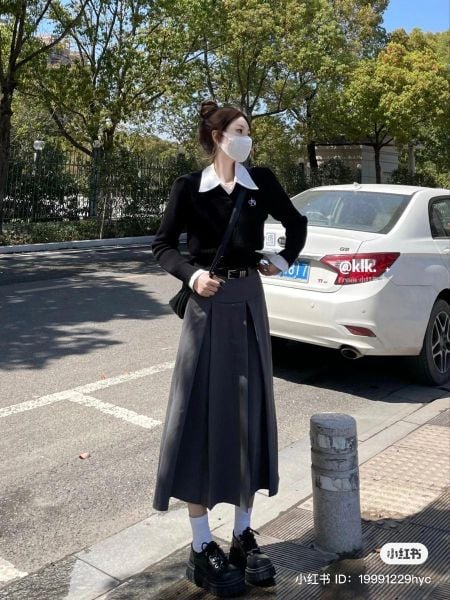 Cách phối đồ với chân váy xòe dài - áo polo