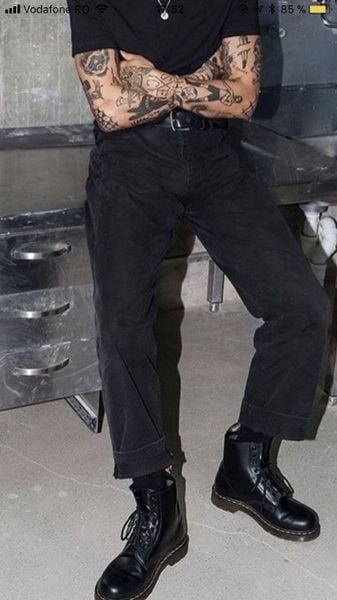 Xắn gấu quần khi mang boot nam