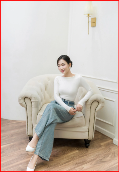 Quần ống rộng với áo len dáng ôm