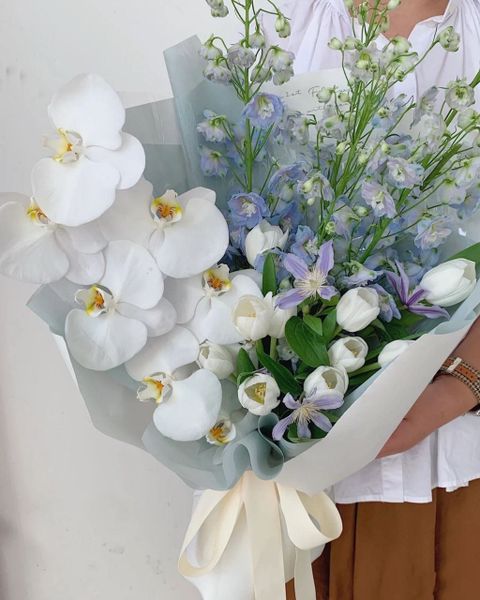 Tặng quà 20/10 cho mẹ với Hoa tươi