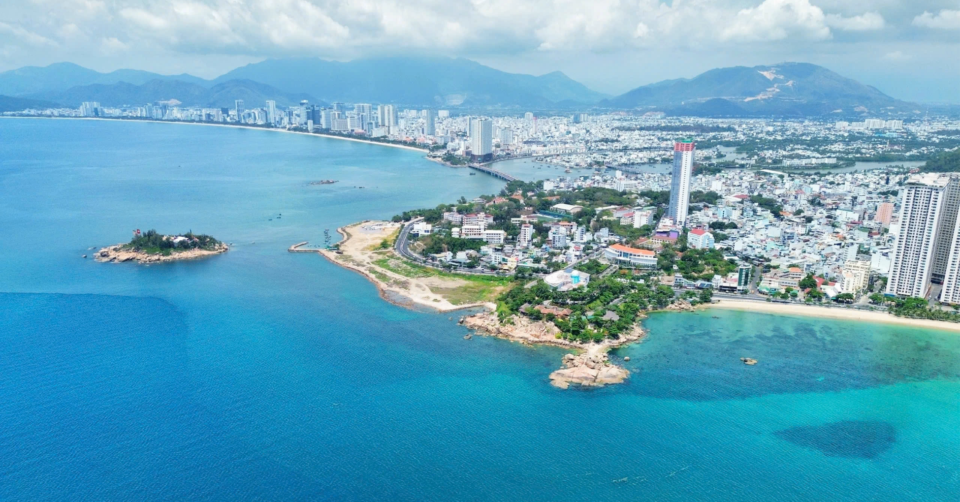Nha Trang - kết hợp biển và giải trí