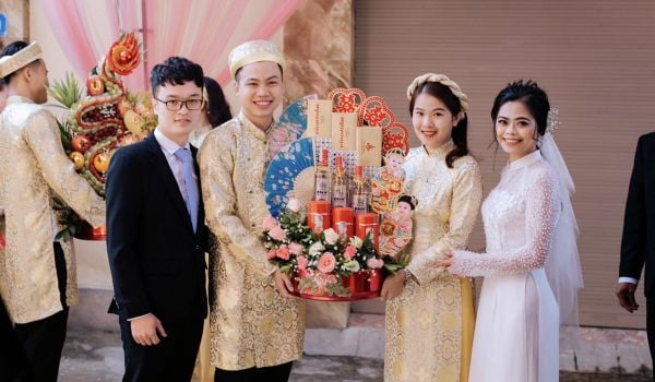 Cẩm nang chọn màu trang phục cô dâu – chú rể theo mệnh và phong thủy