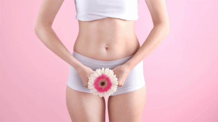 Tướng phụ nữ lông mu rậm biểu hiện người có sức sống dồi dào và tính cách táo bạo