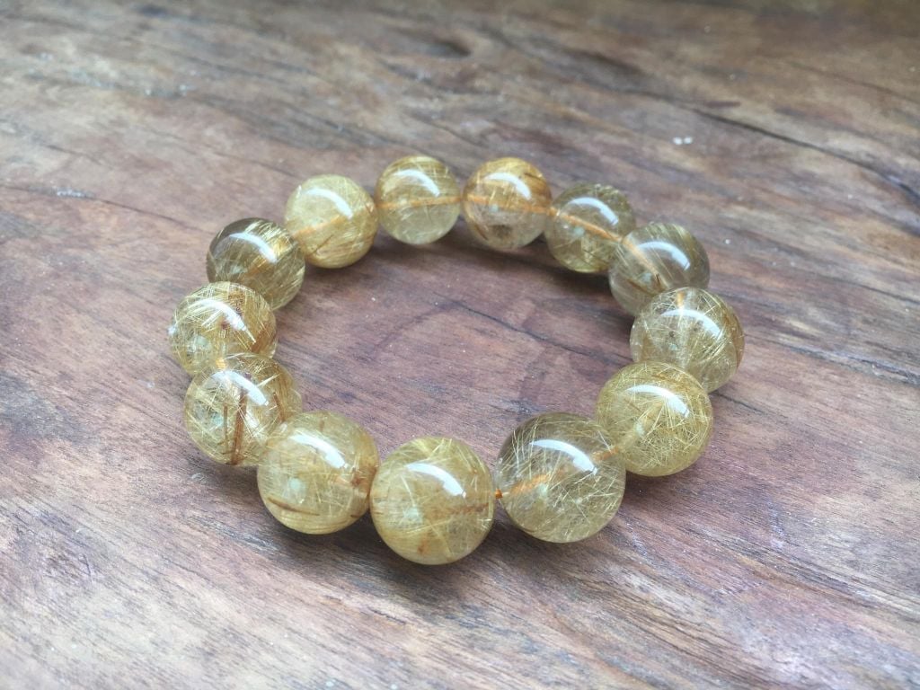 vật phẩm phong thủy cho người mệnh thổ