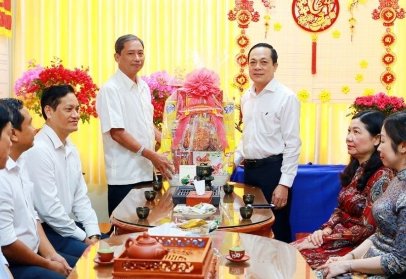 chúc khai xuân đầu năm