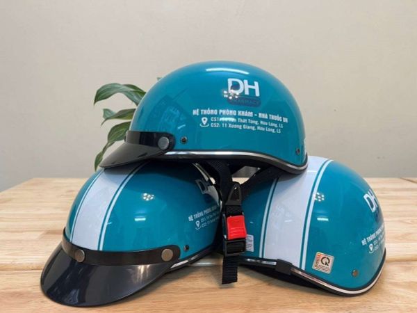 in mũ bảo hiểm nhà thuốc