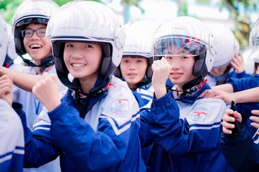 in nón bảo hiểm nha khoa