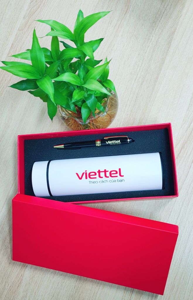 quà tặng doanh nghiệp viettel