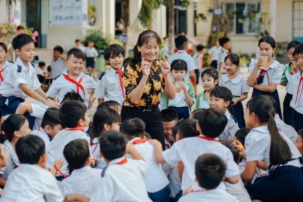 quà tặng ngành giáo dục