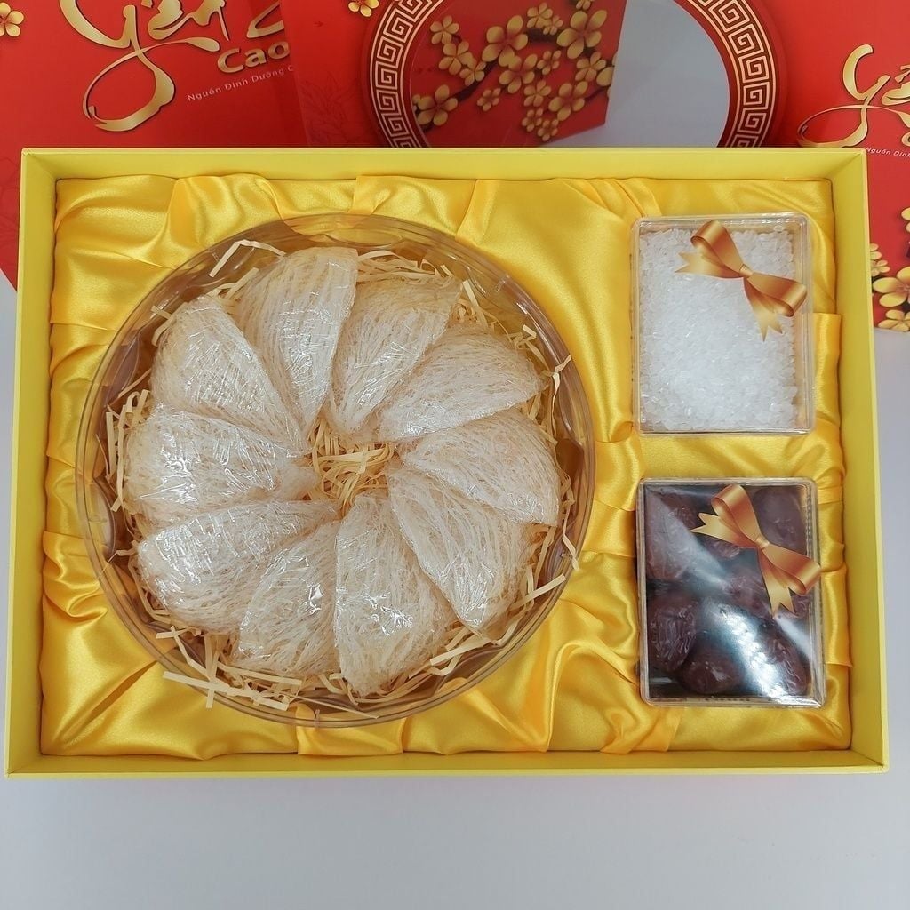 quà Tết biếu bố mẹ vợ