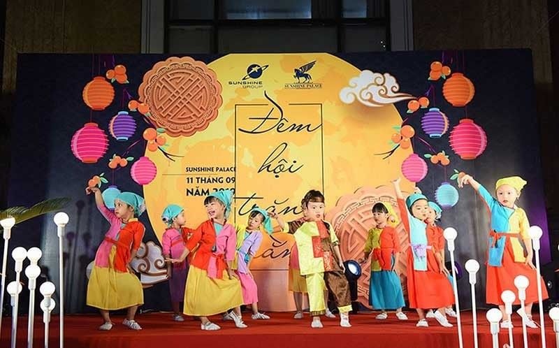 tổ chức trung thu