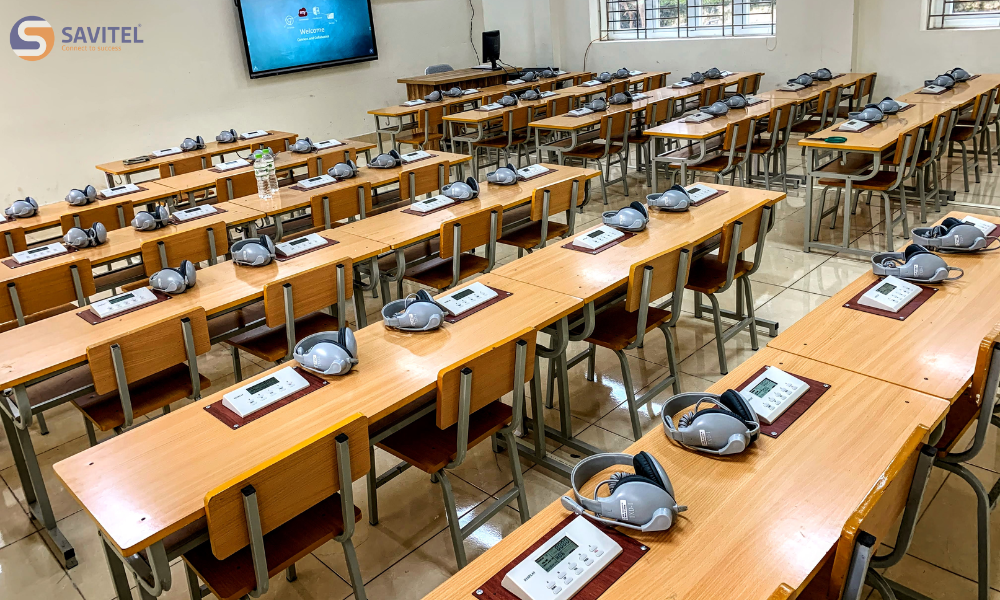 Thiết bị cho phòng học tiếng Anh