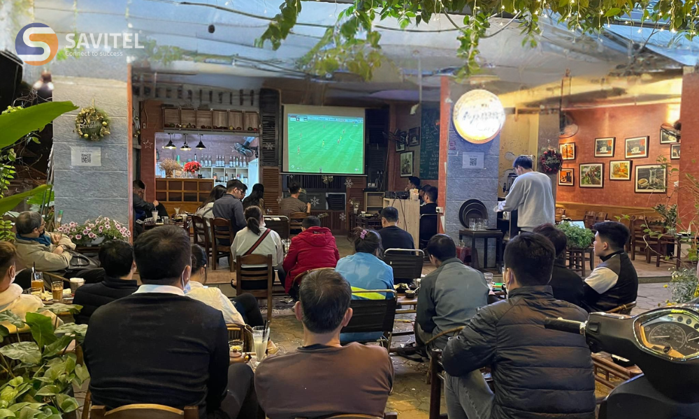 Bố trí loa cho quán cafe bóng đá