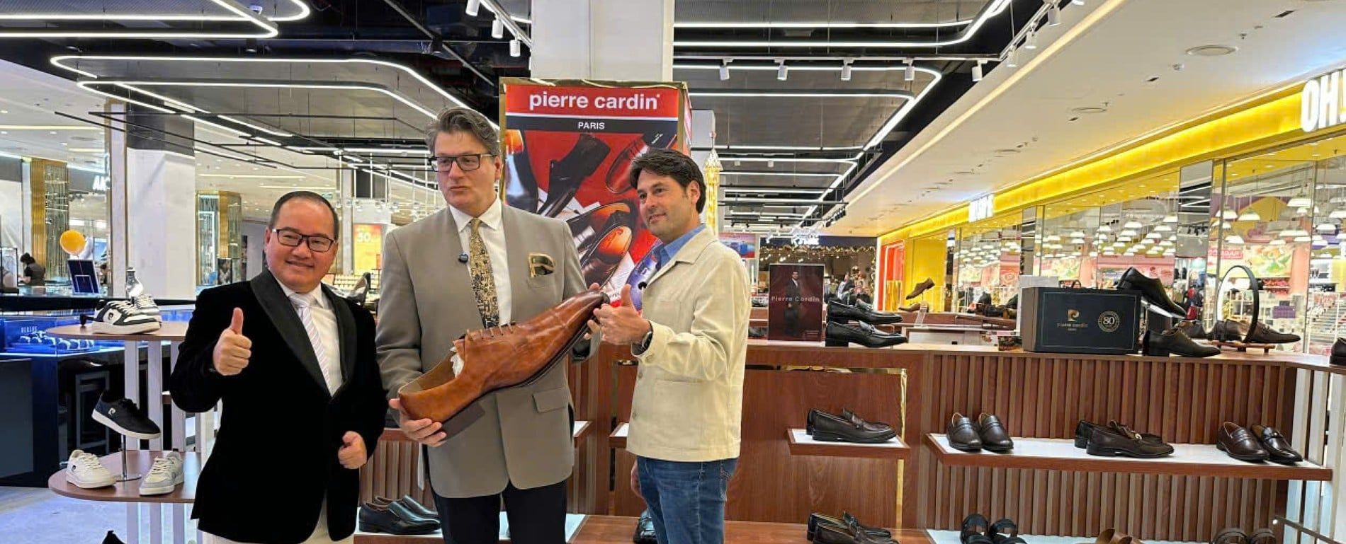 Công Ty Cổ Phần Thương Mại & Dịch vụ Emall