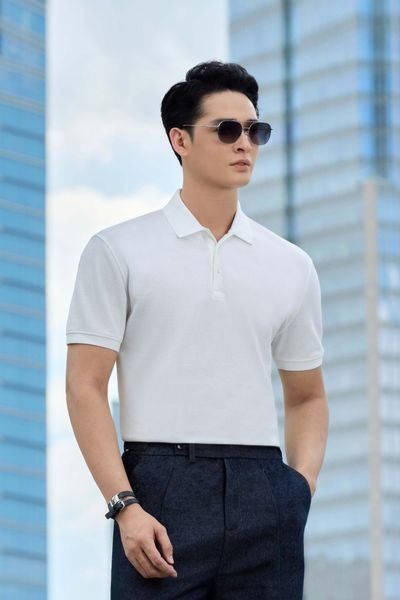 Áo Polo trắng