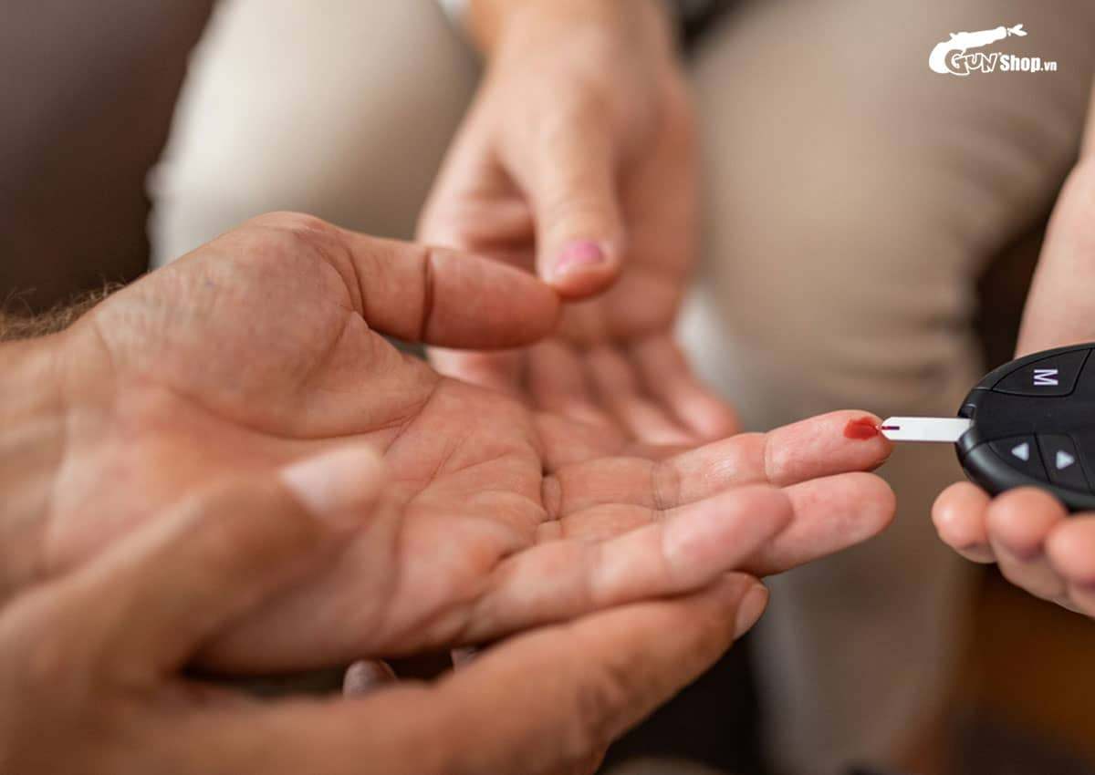 Bủn rủn tay chân sau khi quan hệ thì phải làm gì?