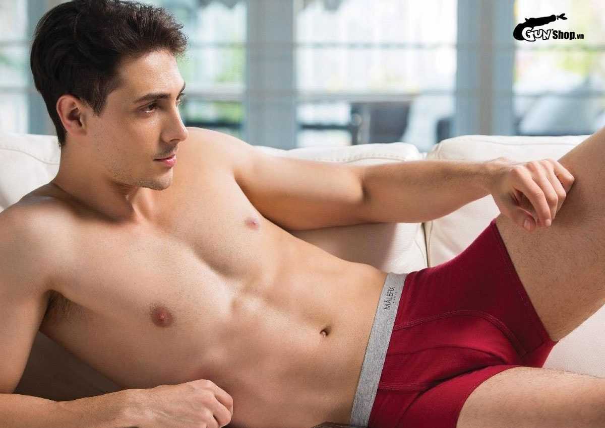 Nam giới có nên mặc quần lót ở nhà không?