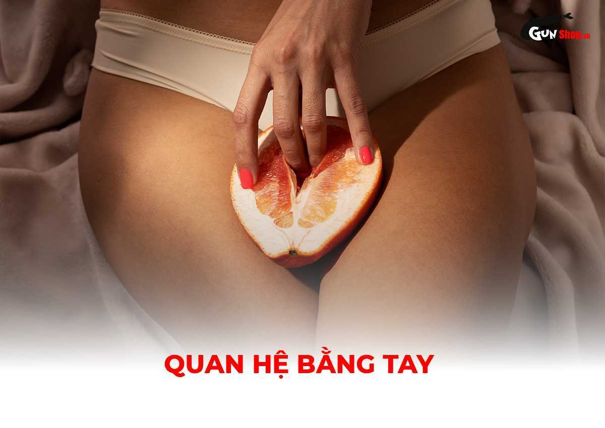 Quan hệ bằng tay là gì?