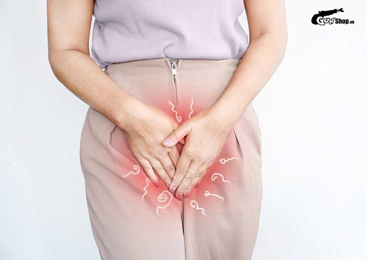 Tại sao vùng kín bị thâm?