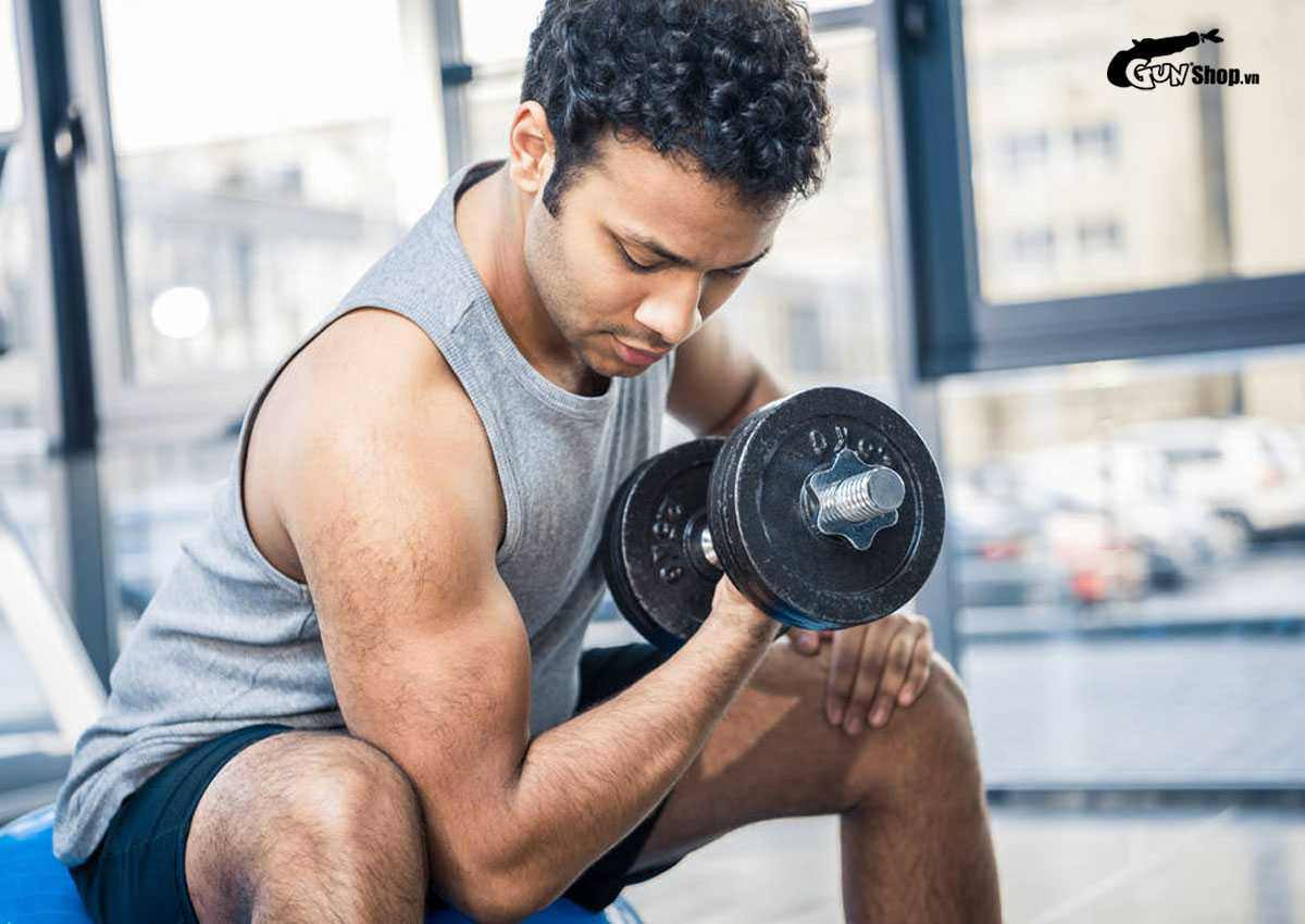 Tập gym có bị yếu sinh lý không?