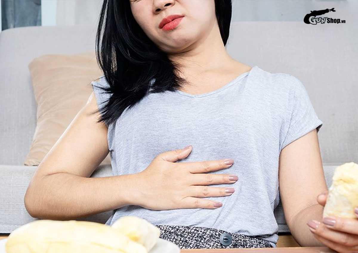 Tới tháng uống Sting được không?