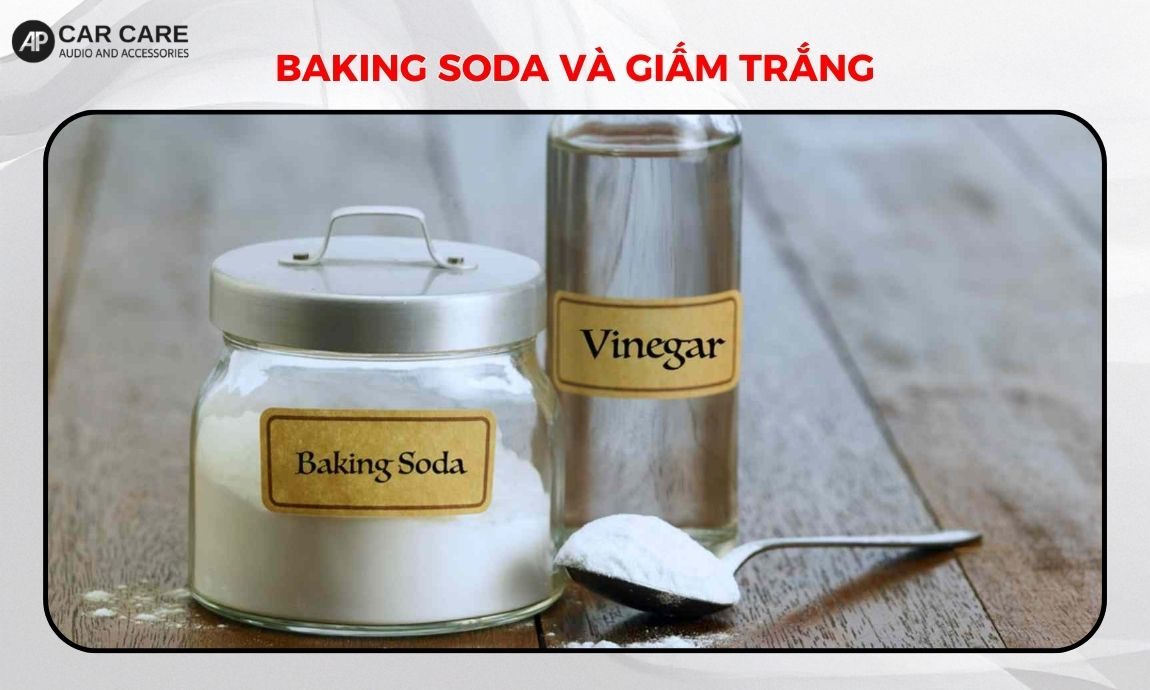 Baking soda và giấm trắng tẩy mùi ghế nỉ