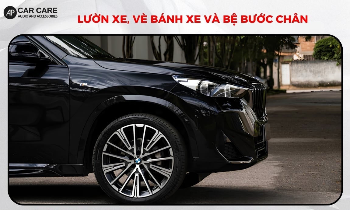 Lườn xe, vè bánh xe và bệ bước chân