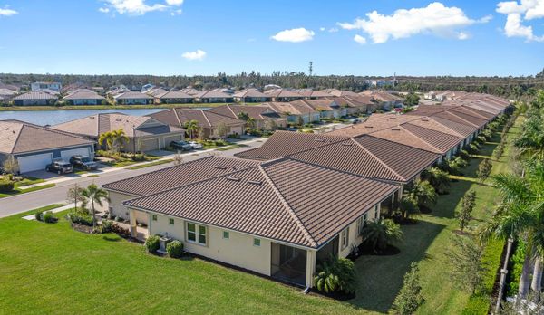 Why Drone Photography Matters in Real Estate