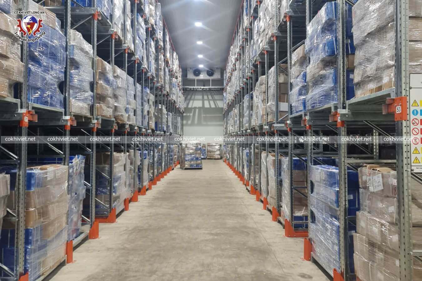 kệ Drive in kho lạnh thực phẩm