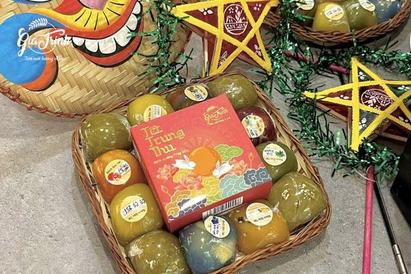 bánh trung thu Gia Trịnh
