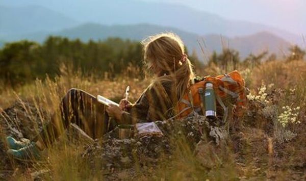 Chăm sóc bản thân thật sự phải bắt đầu từ sự tự chủ nội tại. Ảnh: Pinterest