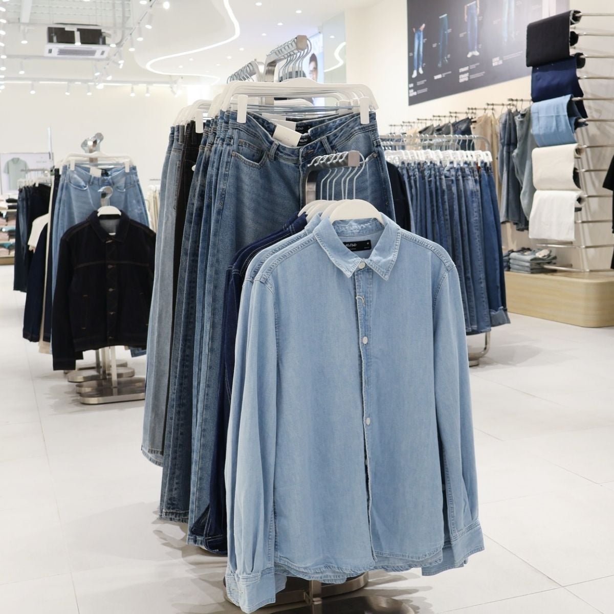 Shop quần jeans nam basic Routine